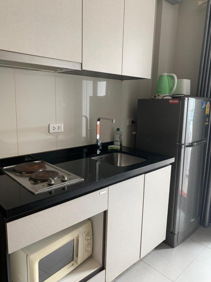 Base Condos Pattaya Εξωτερικό φωτογραφία