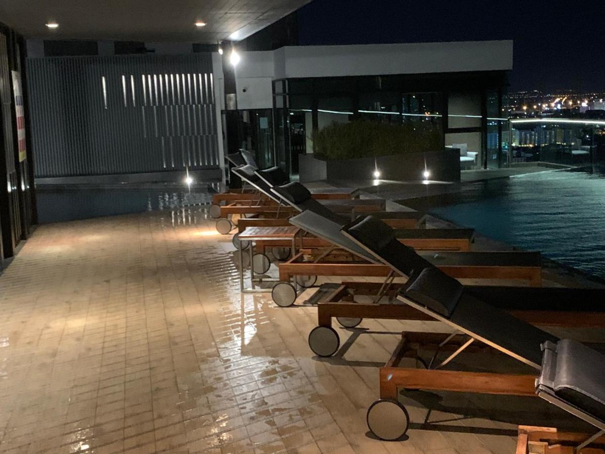 Base Condos Pattaya Εξωτερικό φωτογραφία