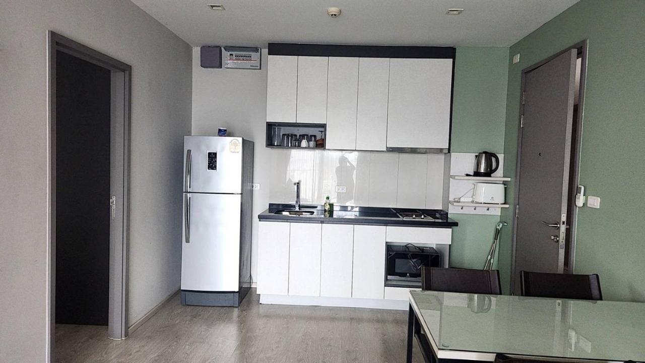 Base Condos Pattaya Εξωτερικό φωτογραφία