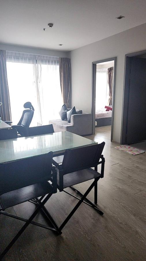 Base Condos Pattaya Εξωτερικό φωτογραφία